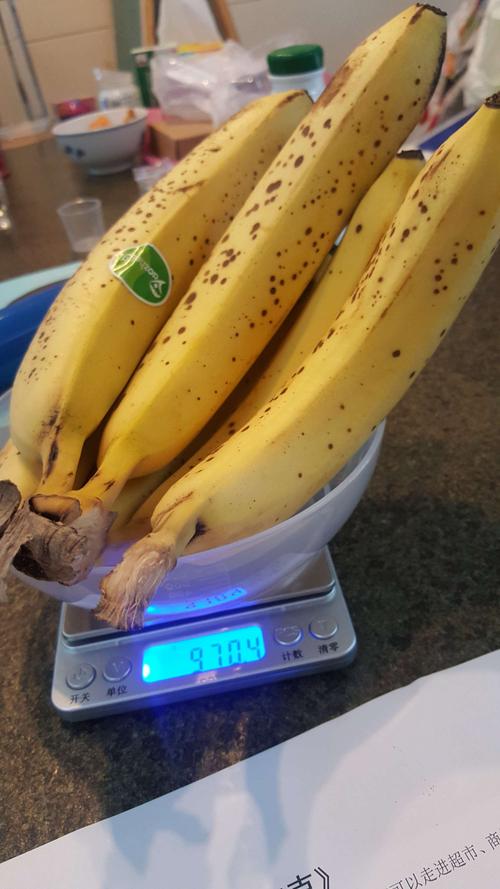 1根香蕉大概多少斤(1根香蕉大概多少斤肉)